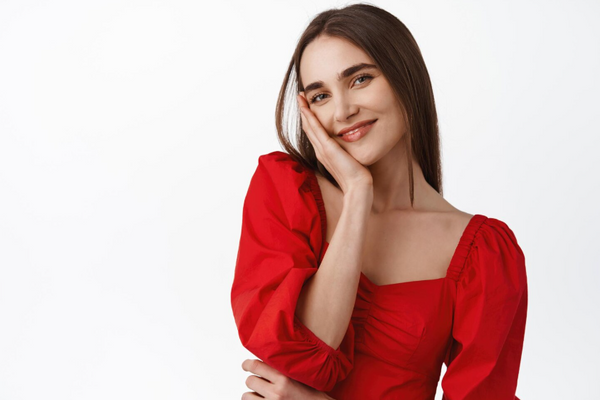 How to Apply Cream Blush for a Dewy, Lit-From-Within Cheek