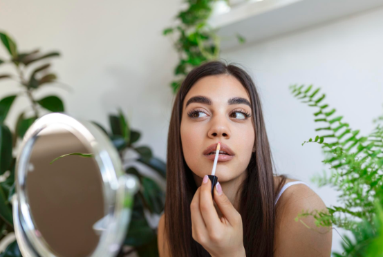 Best Lip Gloss That Gives Shine Without the Sticky Drama