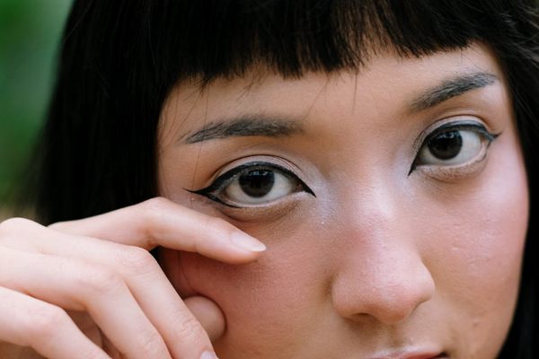 Flattering Monolid Eye Makeup Techniques to Try