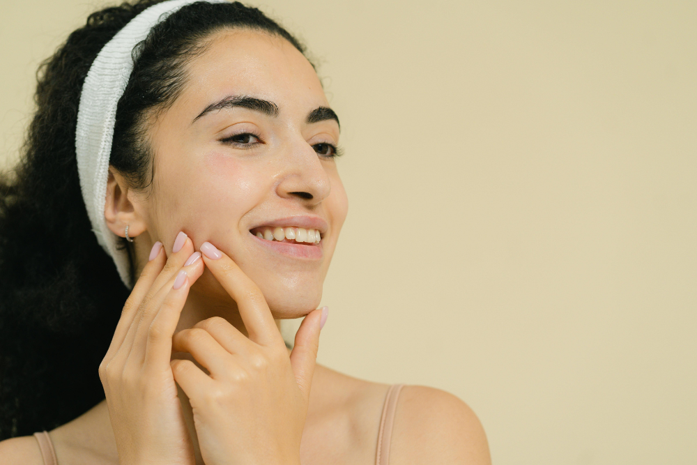 How to Pick the Right Foundation Shade Online: A Step-by-Step Guide