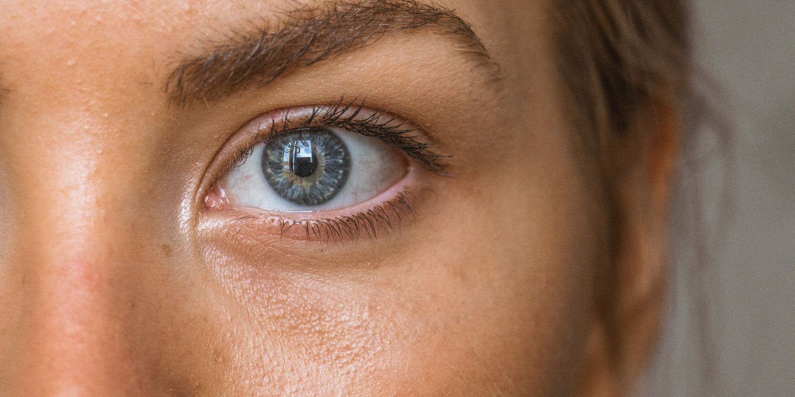 3 Signs Your Skin’s Too Dry for Matte Foundation