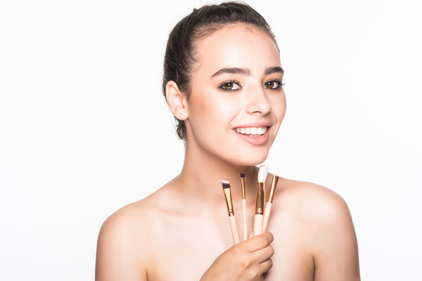 The No-Makeup Makeup Look: Effortless Radiance in Minutes