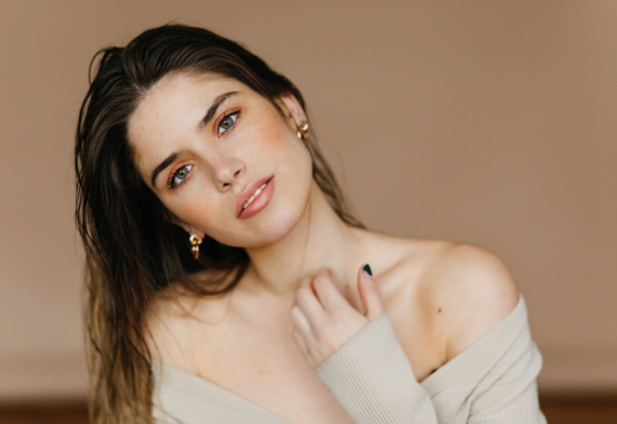 Dewy Skin Makeup: How to Achieve Hydrated, Radiant Skin That Lasts All Day