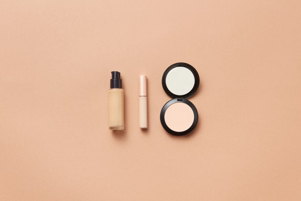 Foundation vs Concealer: How to Use Each for Best Results