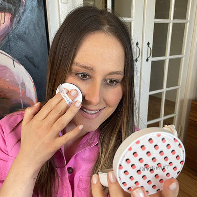 Moisturizing Makeup: Combining Hydration With Long-Lasting Coverage