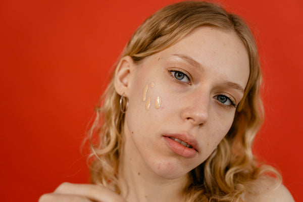 Concealer for Dark Circles: How to Brighten Tired Eyes
