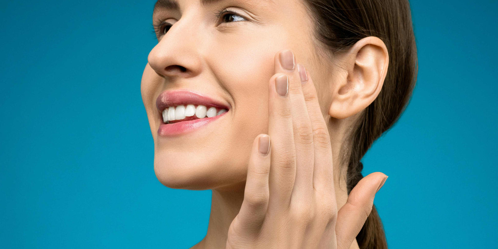Matte Finish Foundation: How to Prevent Flat, Lifeless Results on the Skin