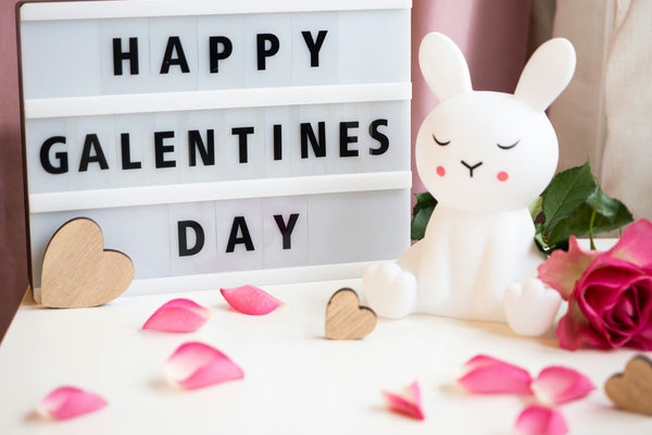 How to Host the Cutest Galentine’s Night with Your Girls