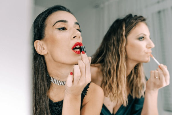 The Best Long-Wear Foundation for New Year’s Eve Celebrations