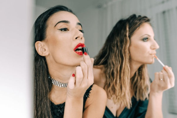 The Best Long-Wear Foundation for New Year’s Eve Celebrations